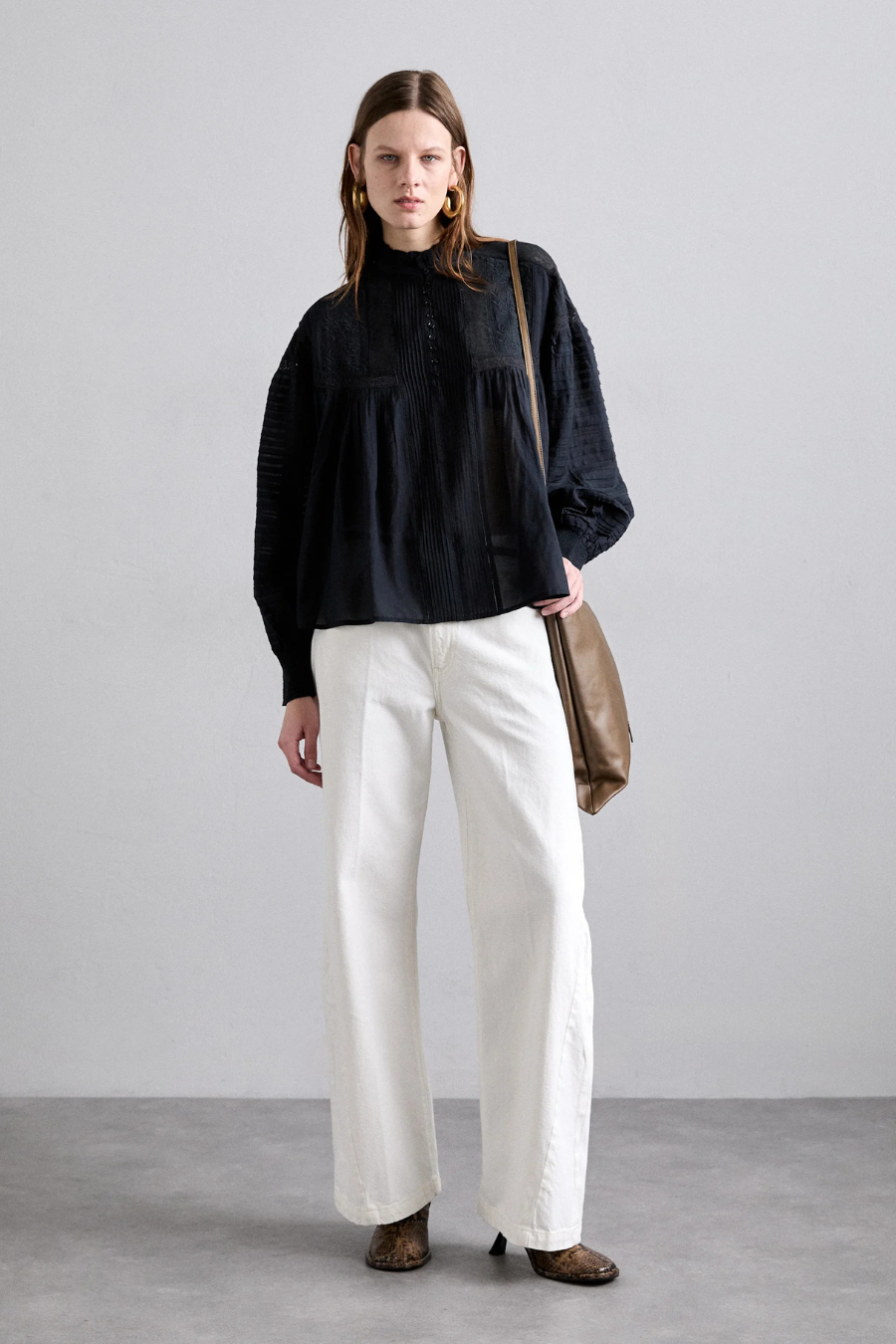 Cassiopeia Debella blouse black main image 0