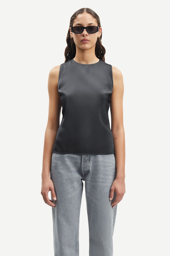 Ellie Sleeveless Mock Neck Top Ellie Sleeveless Mock Neck Top