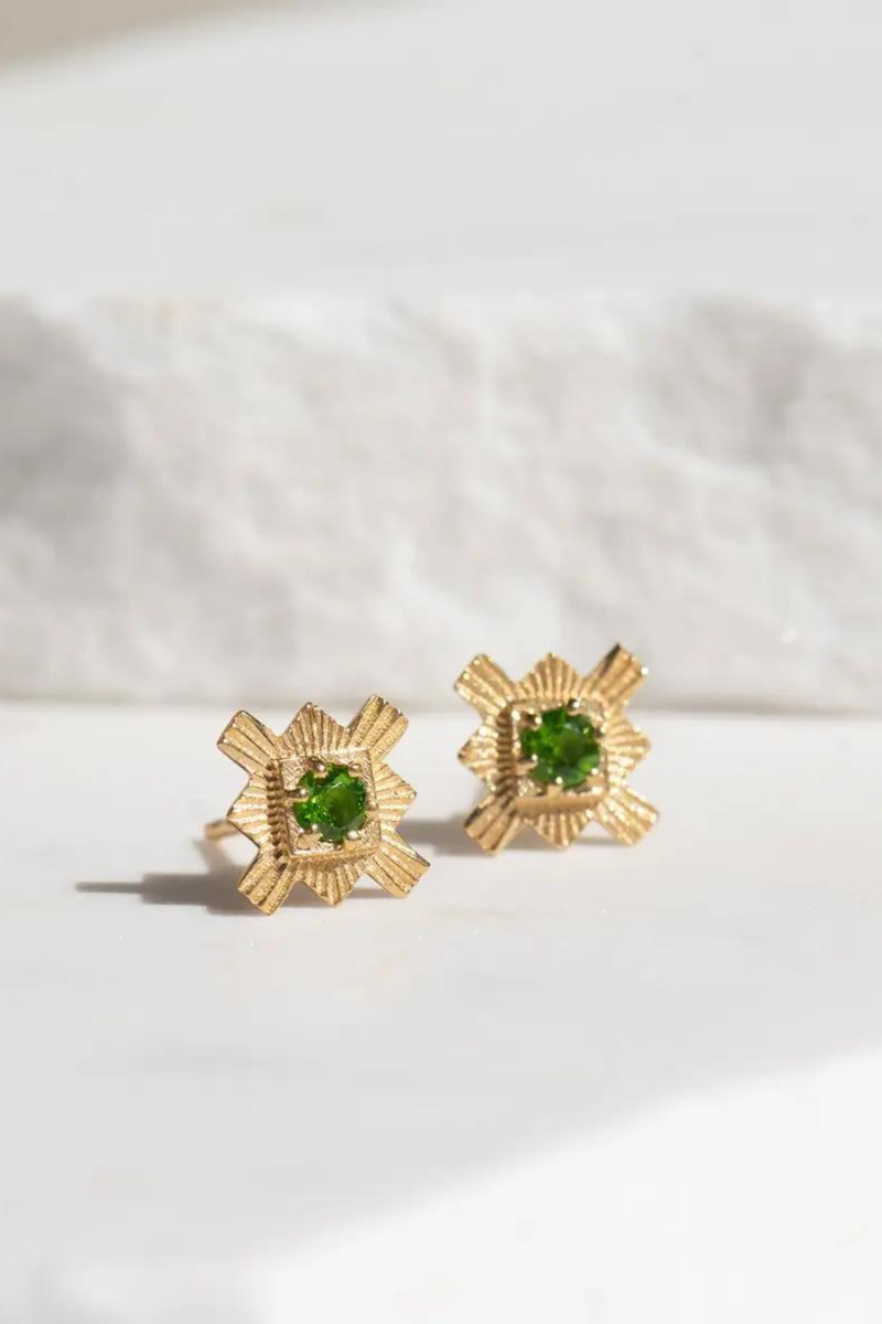 Inka Studs Gold - Chrome Diopside