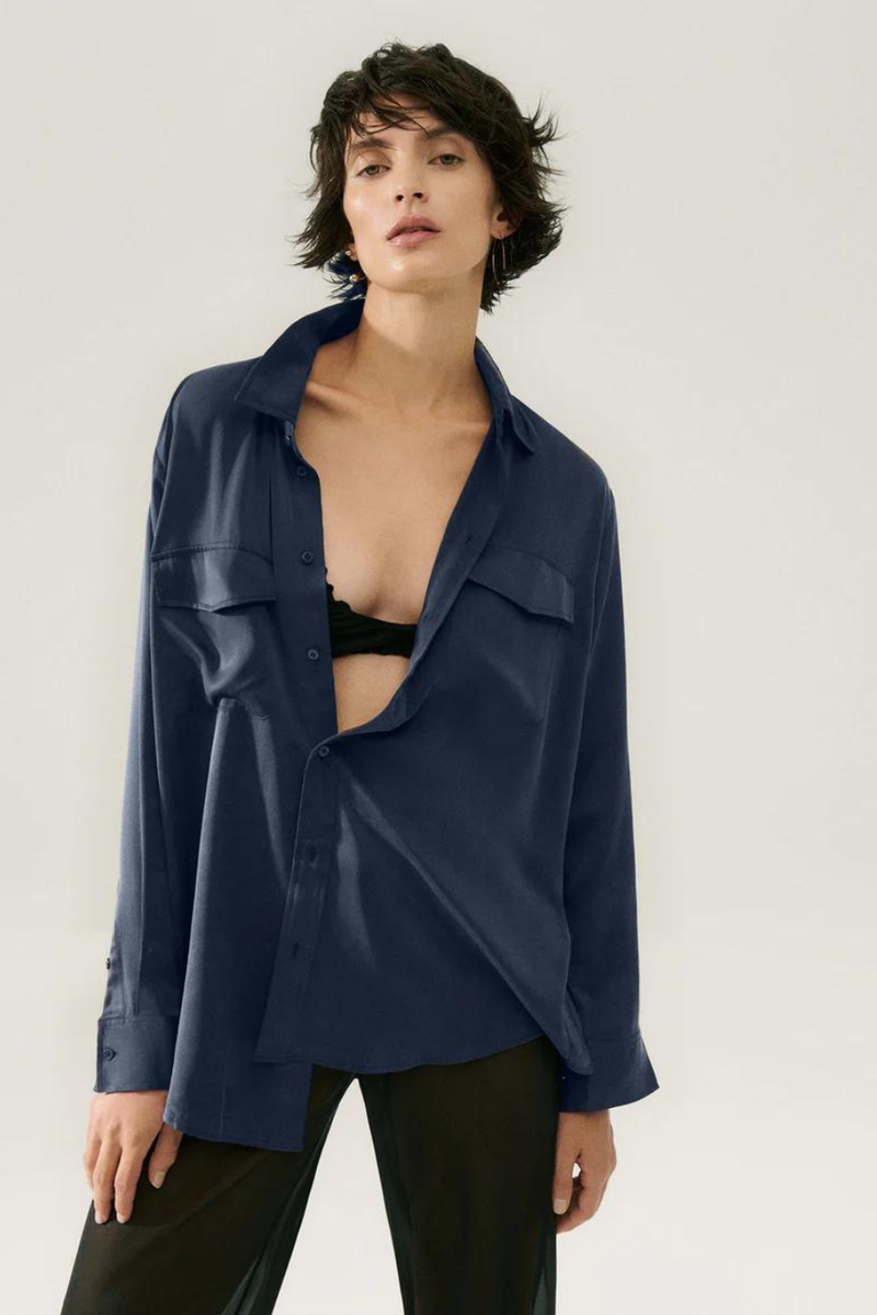 Silk Laundry Boyfriend Shirt Midnight