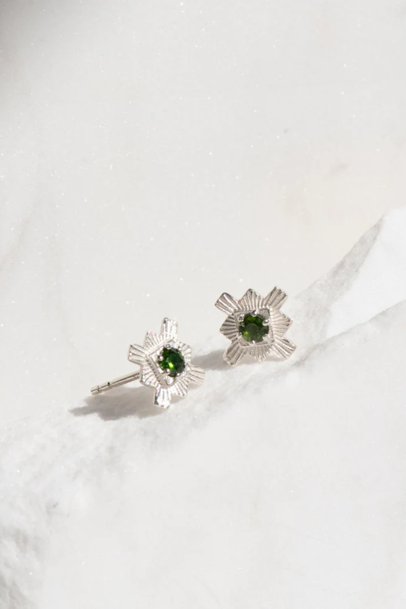 Inka Studs Silver - Chrome Diopside