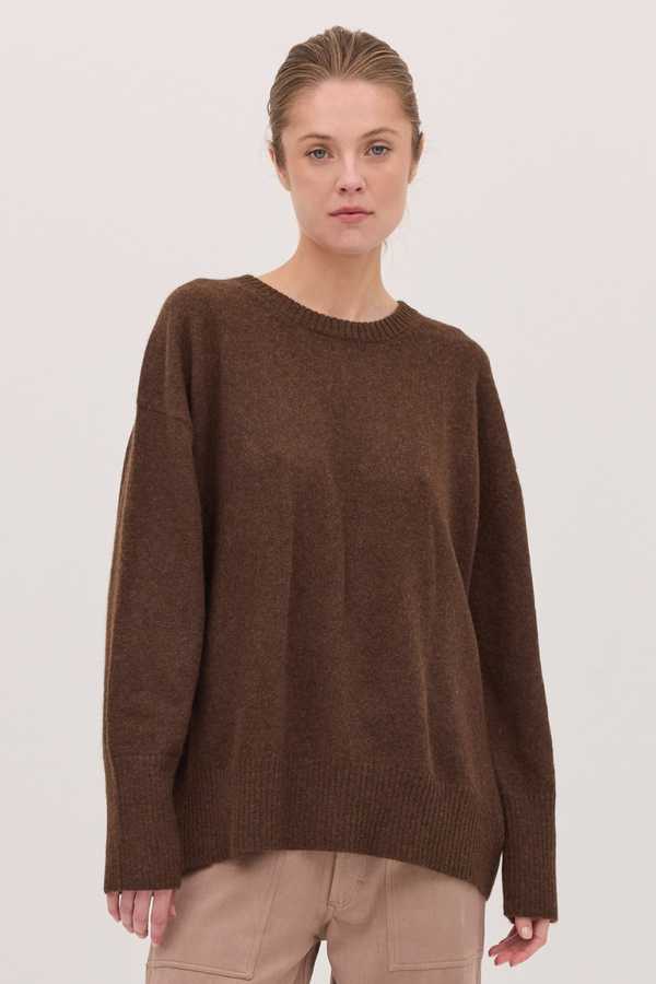 The Classic Crew Jumper Espresso
