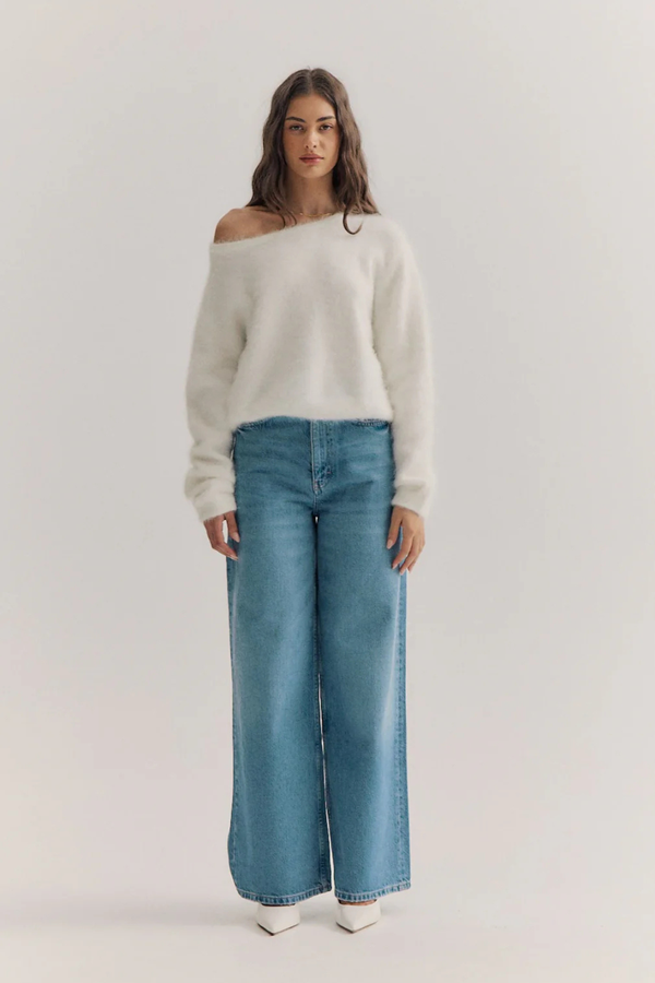 Stella Cashmere Boat Neck Knit Snow