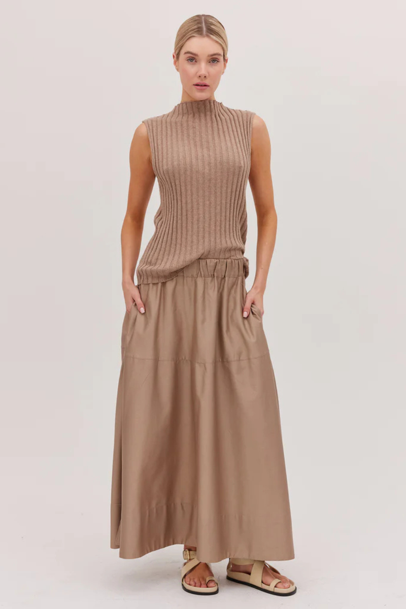 The Maxi Skirt Praline