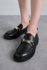 Signature Loafer Black