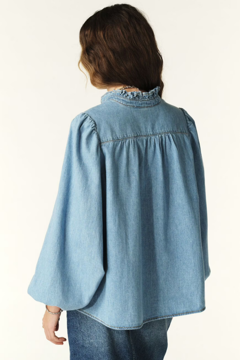 Louise Blouse Light Blue