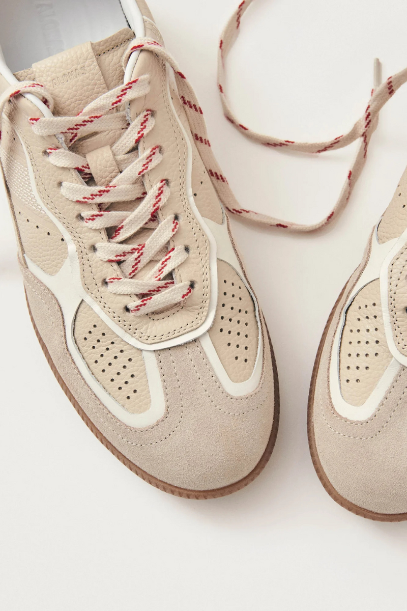 Rife Grain Cream Leather Sneaker