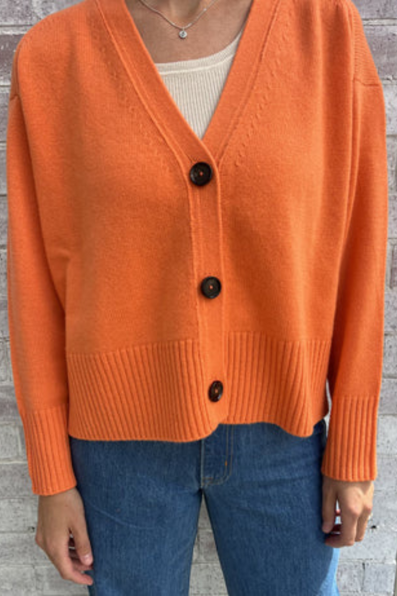 N99W Cardigan Citrus Flash