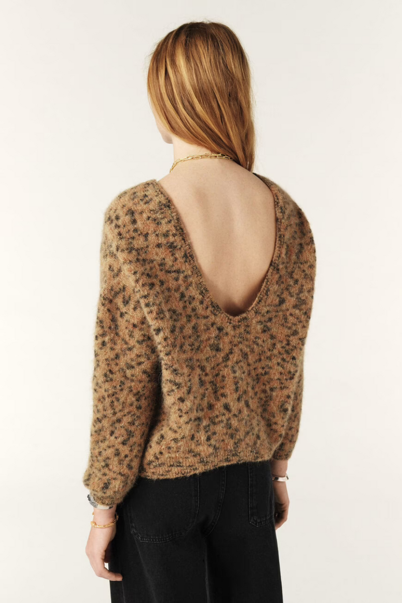 Leopold Jumper Beige