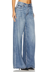 Featherweight Sofie High Rise Jean Beverly