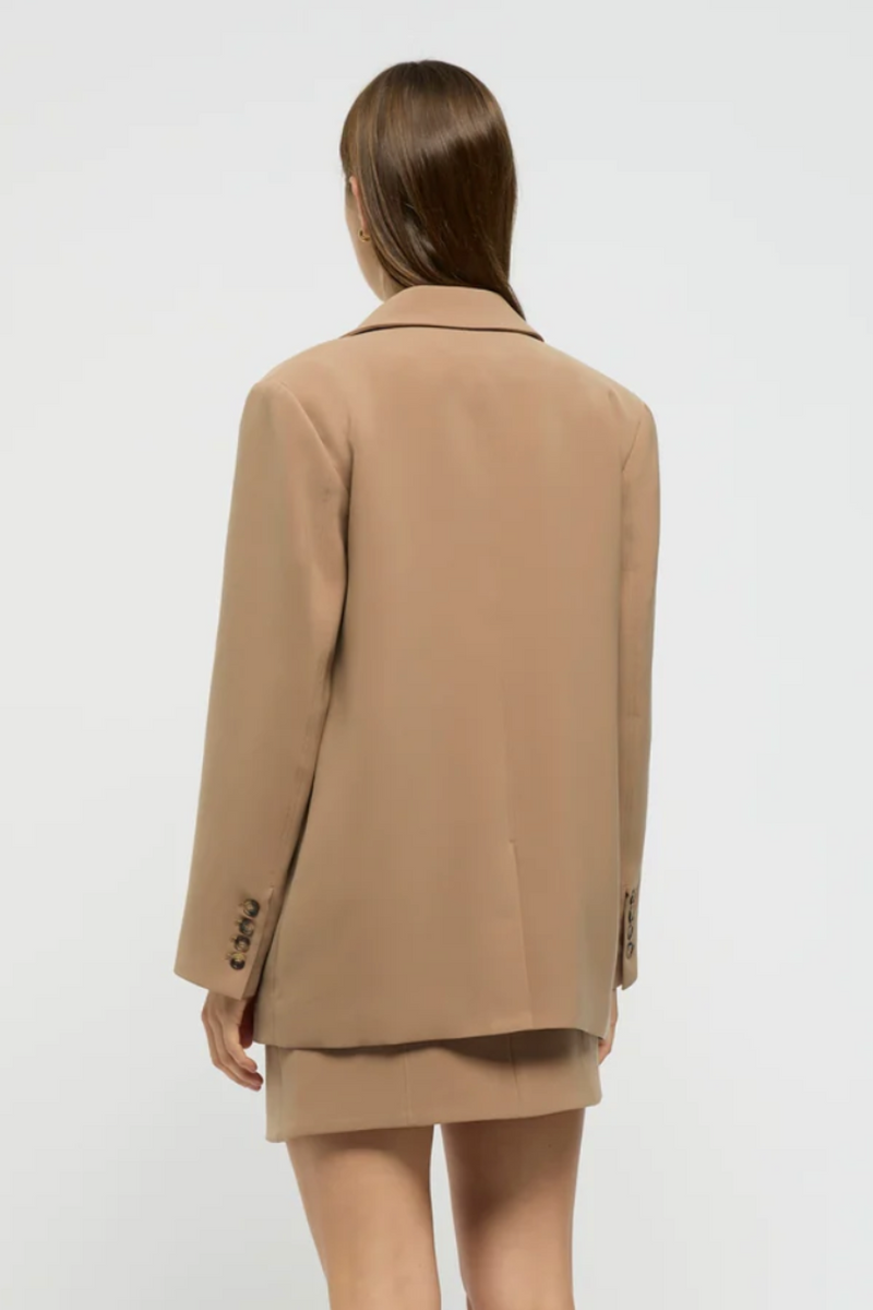 Delos Tailored Blazer Warm Taupe