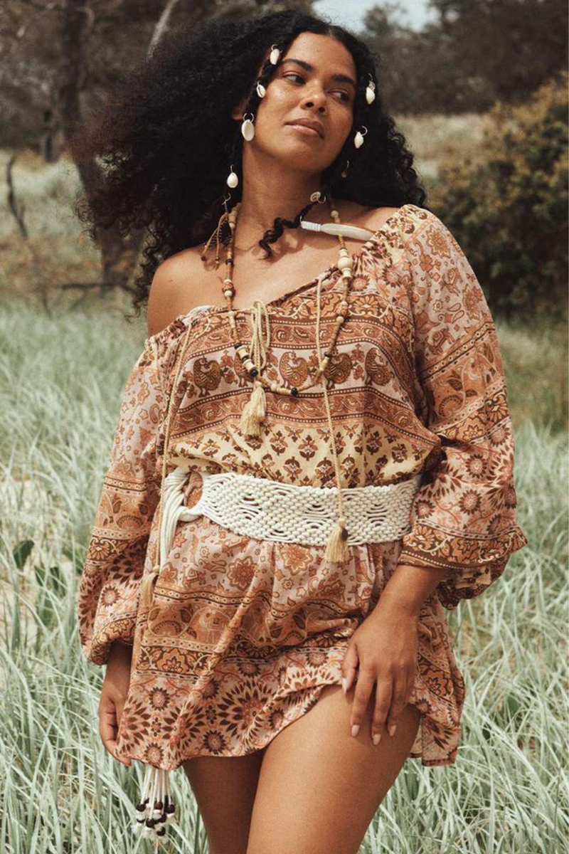 Mauve beach dress shop