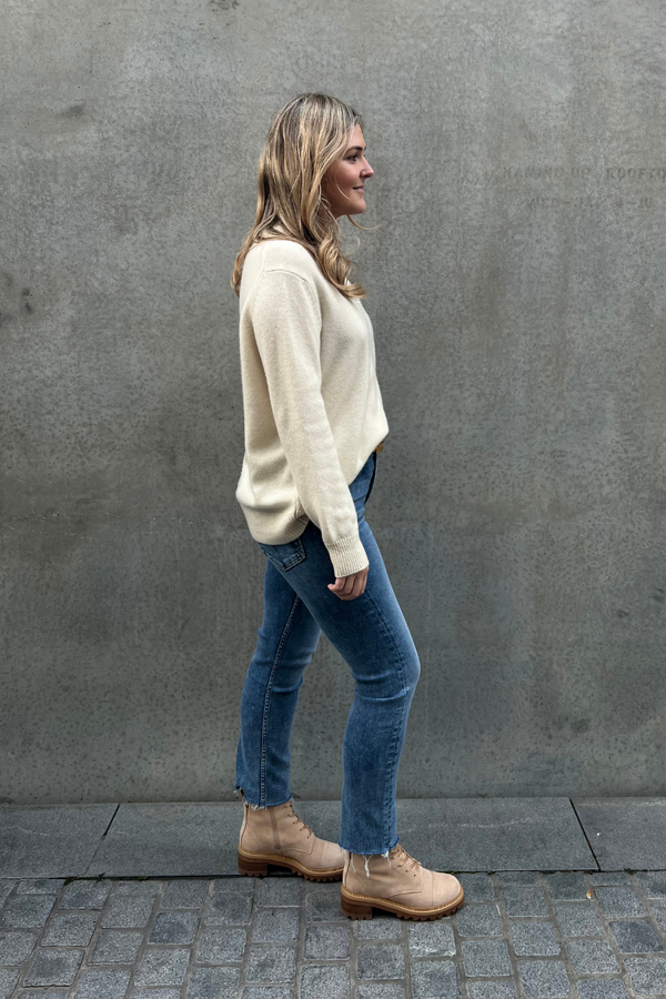 Cooper V Neck Cashmere Jumper Cream