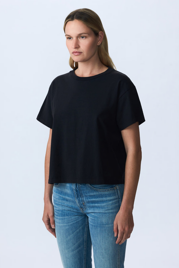 Square Tee Raven