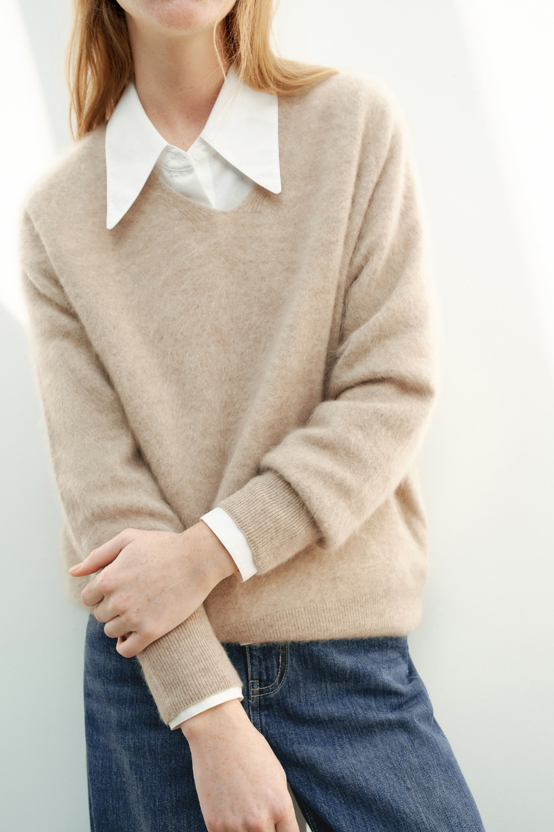 V Neck Cashmere Sweater Raw Velvet Brown