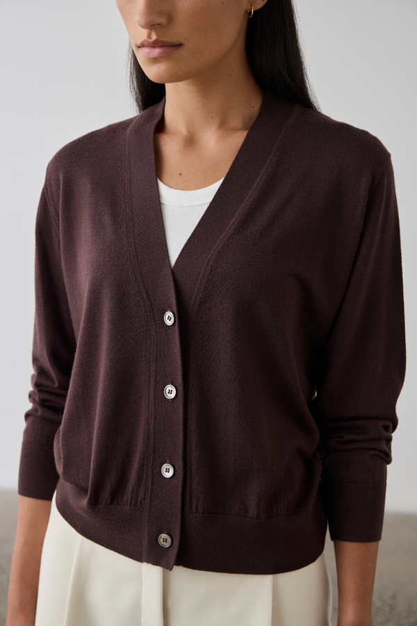 Merino V-Neck Cardigan Dark Bordeaux