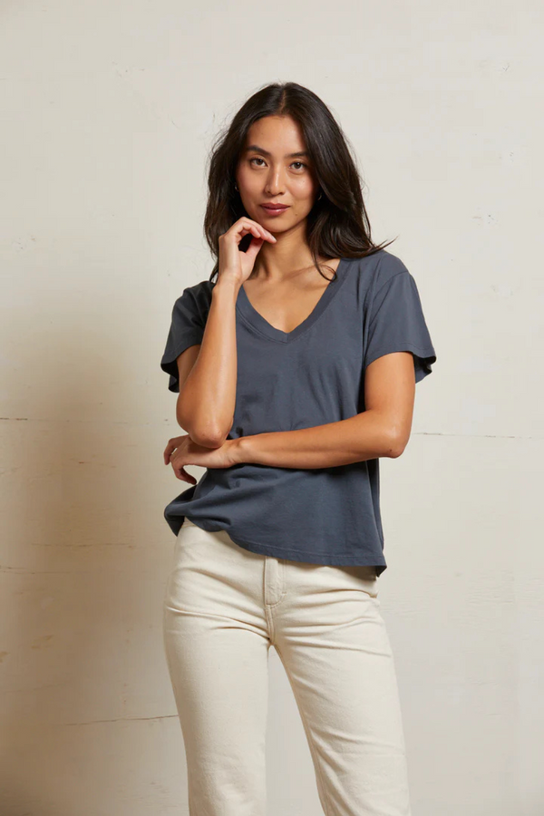 Hendrix Cotton Boxy V Neck Tee Night