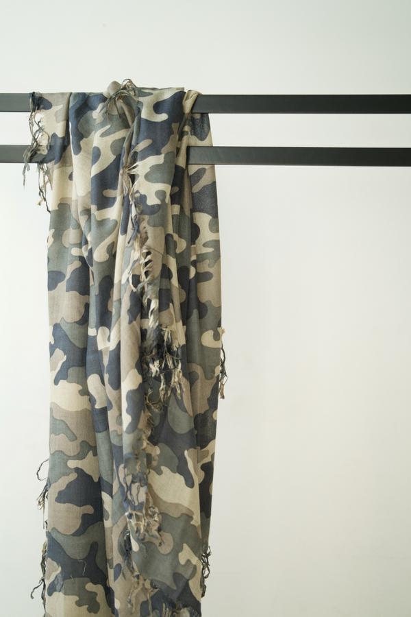 Tissue Scarf Camo Desert Taupe