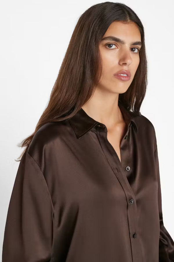 The Oversize Shirt Expresso