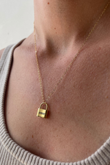 Lock Classic Necklace Amour Gold